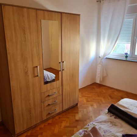 Апартаменти Apartman Antea Шибеник Екстер'єр фото